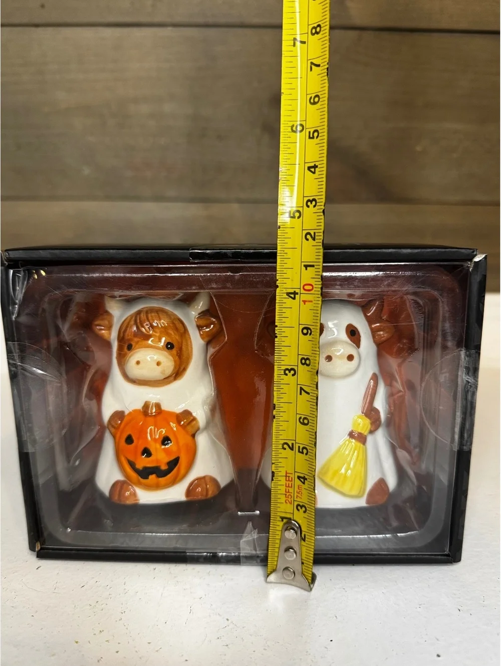 Halloween Ghost Highland Cow Ceramic Figurines - Pumpkin & Broom Set 2pc NEW